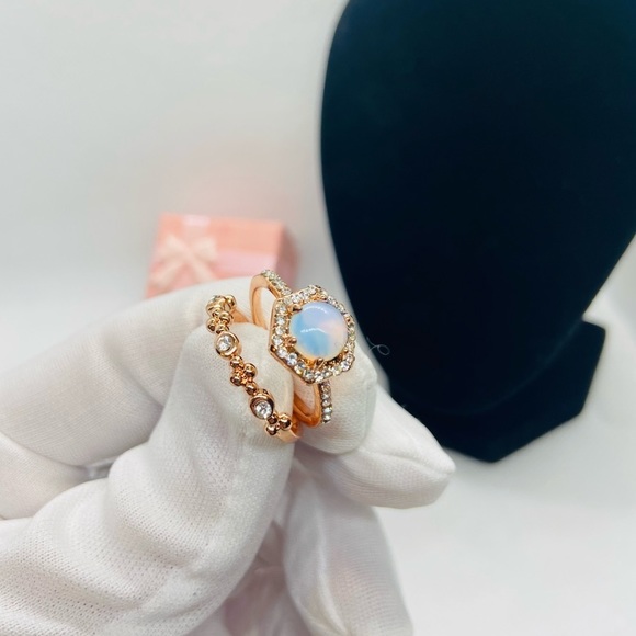 NEW Rose Gold 2pcs/set Hexagonal Opal Ring - Picture 6 of 7